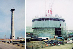 高所でのコンクリート工事の足場、型枠作業---「東京電力広野発電所煙突」高さ200m